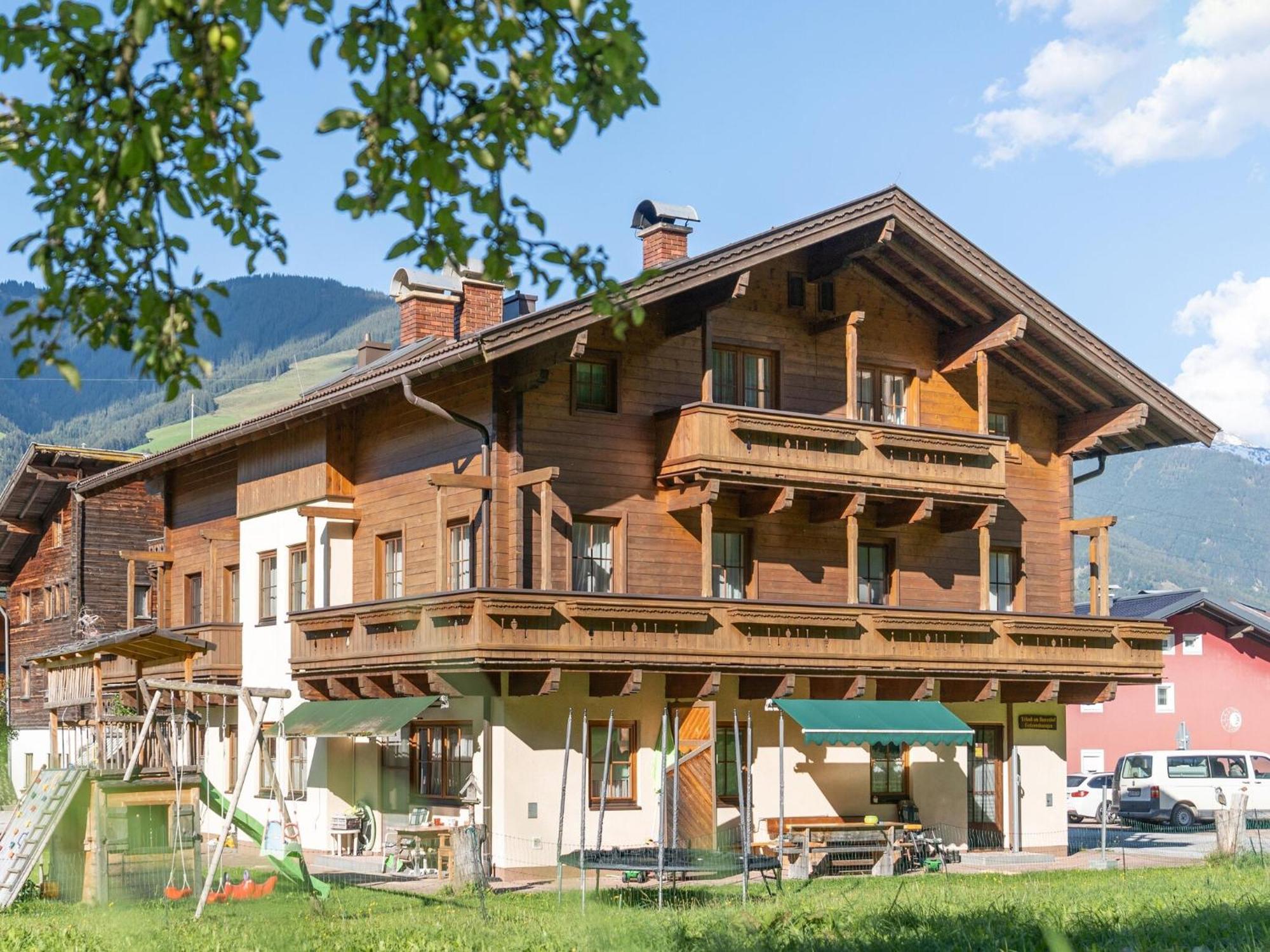 Beautiful Apartment In Mittersill With Balcony Extérieur photo