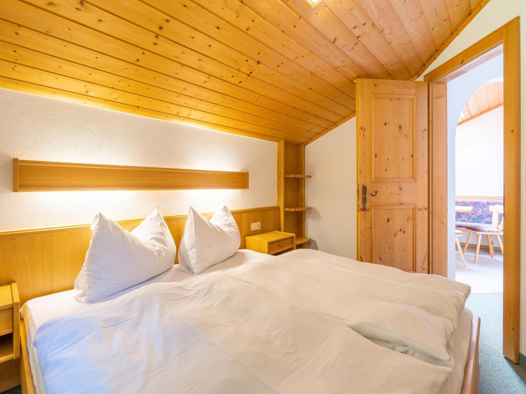 Beautiful Apartment In Mittersill With Balcony Extérieur photo